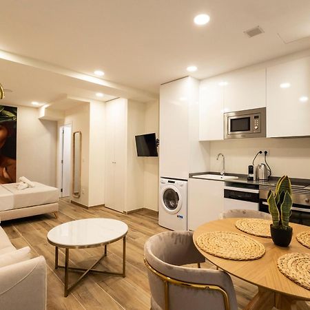 Cortes Suites By Concept Flats Valensiya Dış mekan fotoğraf