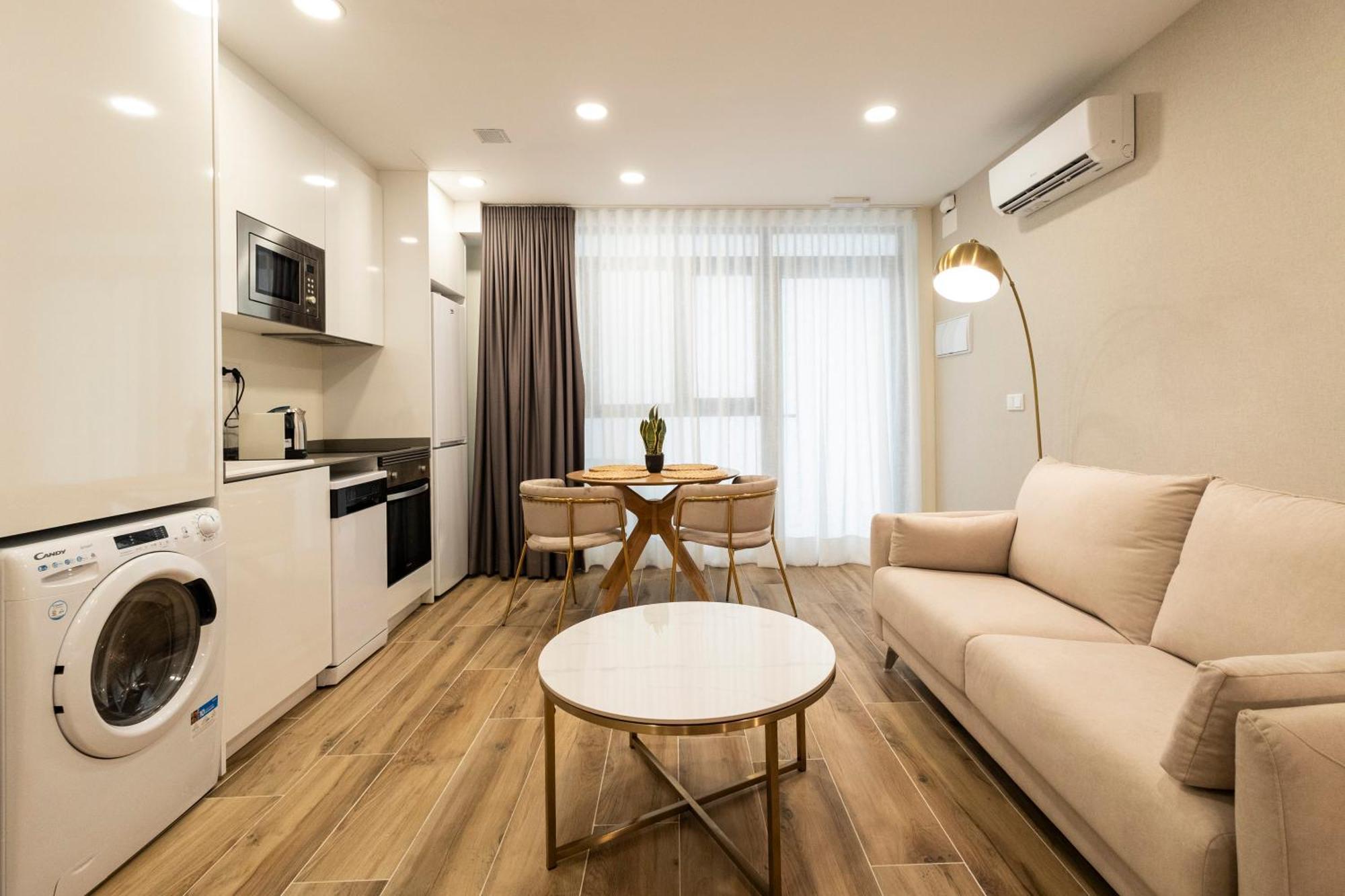 Cortes Suites By Concept Flats Valensiya Dış mekan fotoğraf