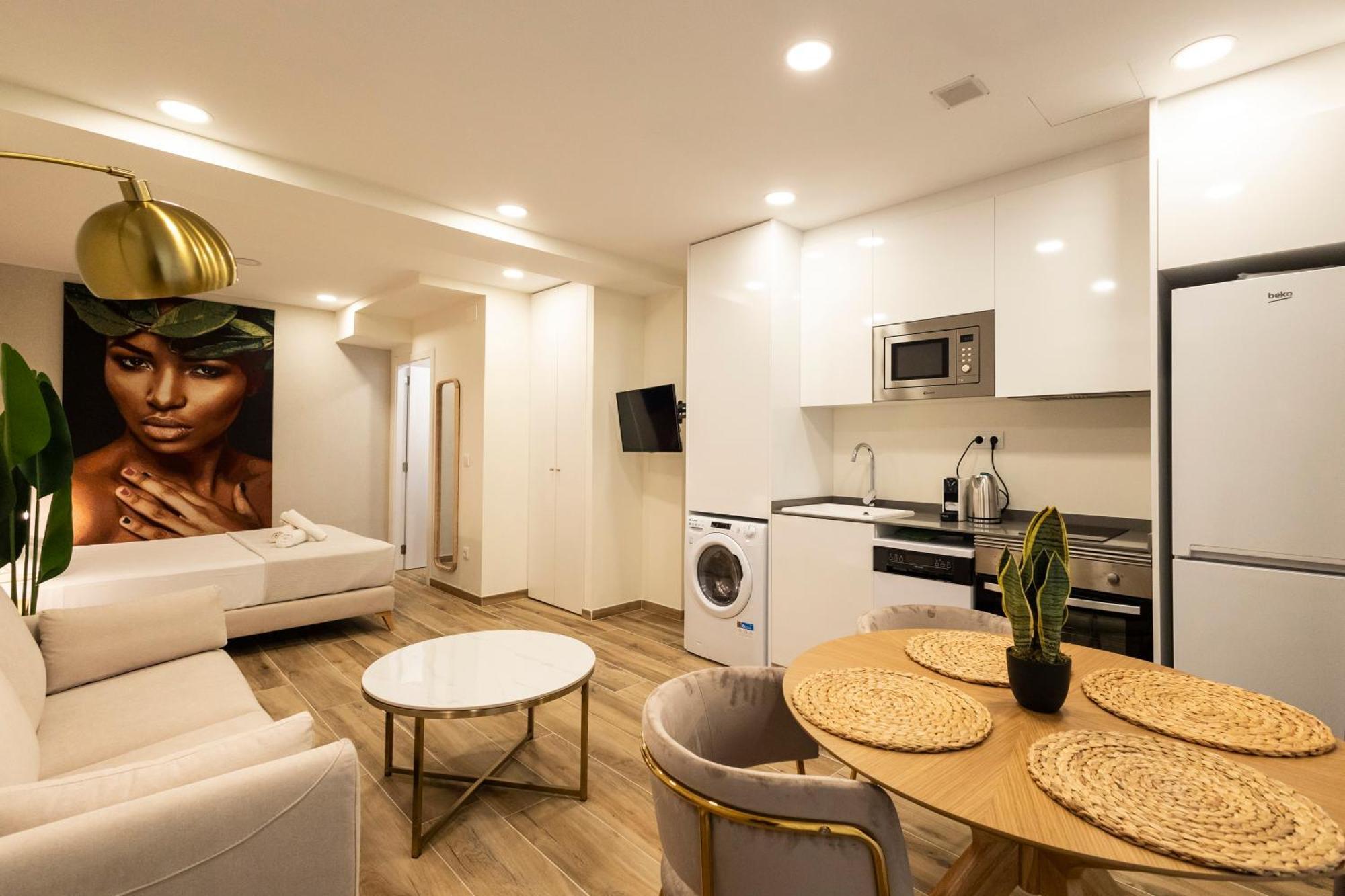 Cortes Suites By Concept Flats Valensiya Dış mekan fotoğraf