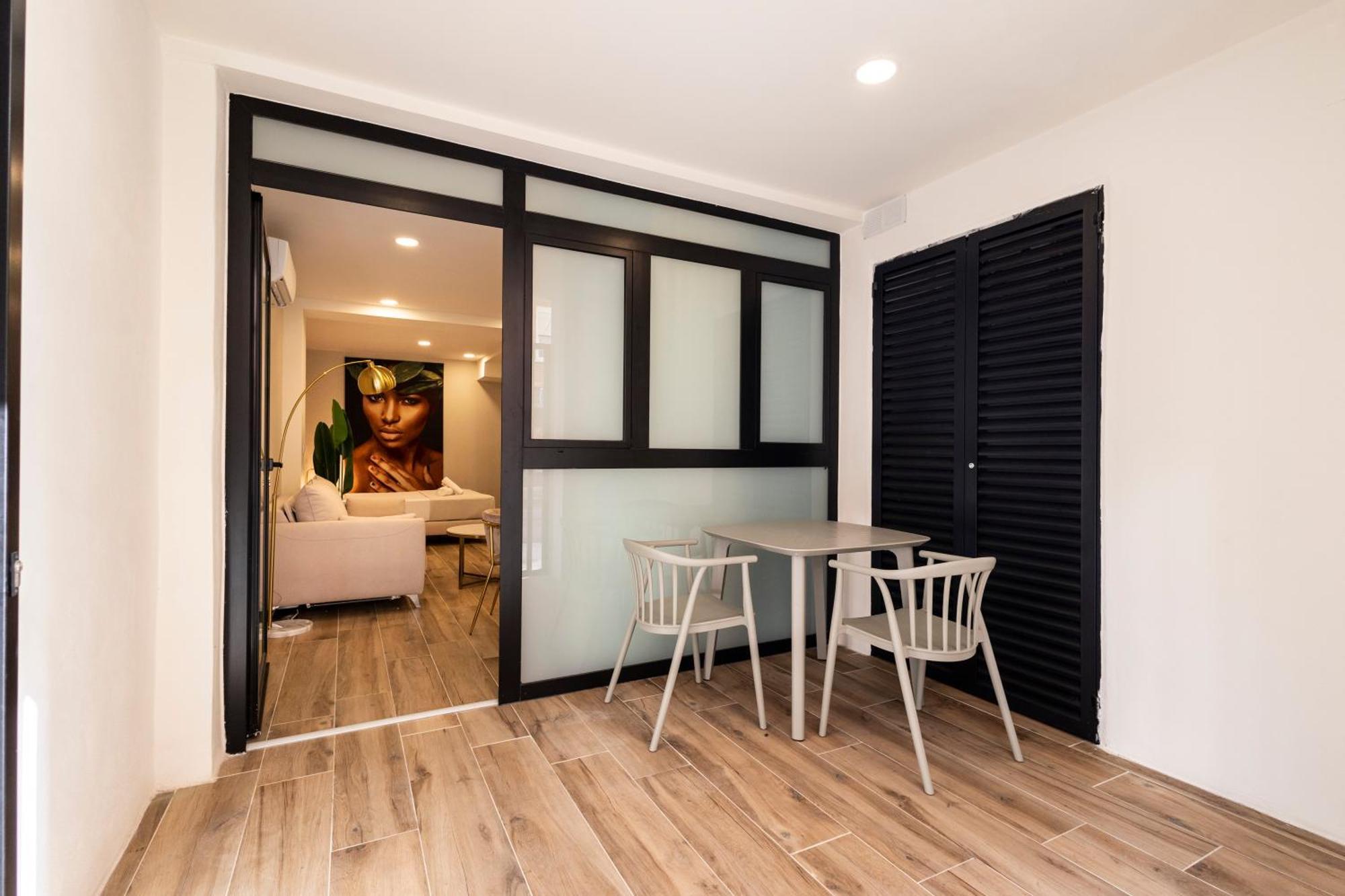 Cortes Suites By Concept Flats Valensiya Dış mekan fotoğraf