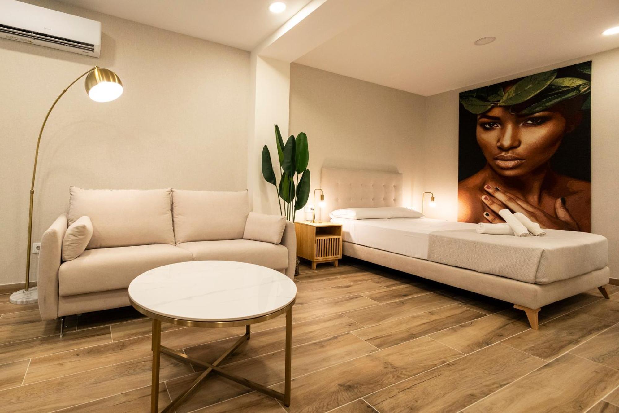 Cortes Suites By Concept Flats Valensiya Dış mekan fotoğraf